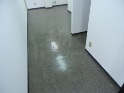 町田市 タイルカーペットまし張工事