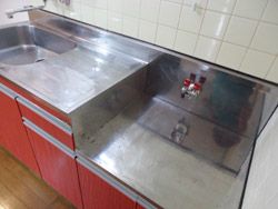 相模原市 キッチン調理台清掃および特殊コーティング工事