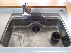 相模原市 キッチン水栓交換およびクリーニング工事