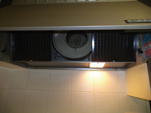 換気扇1