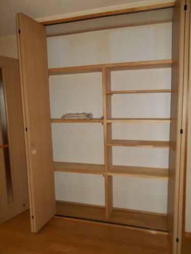 DSCN0188 リビング収納