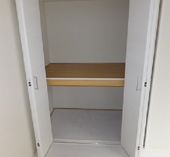 クローゼット 扉 シート張替え