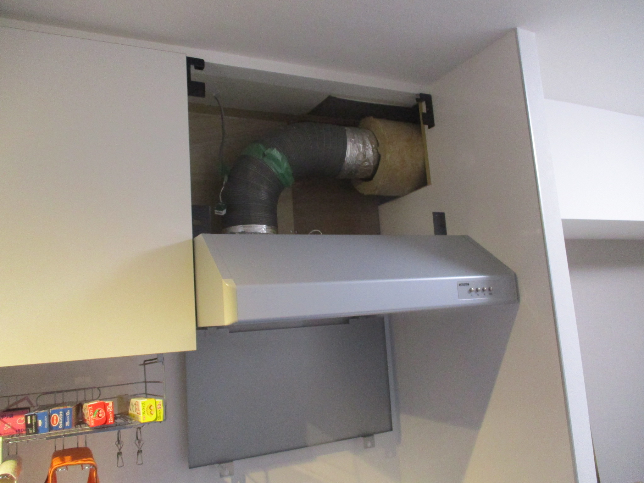 レンジフード 前幕板取り外し ダクト