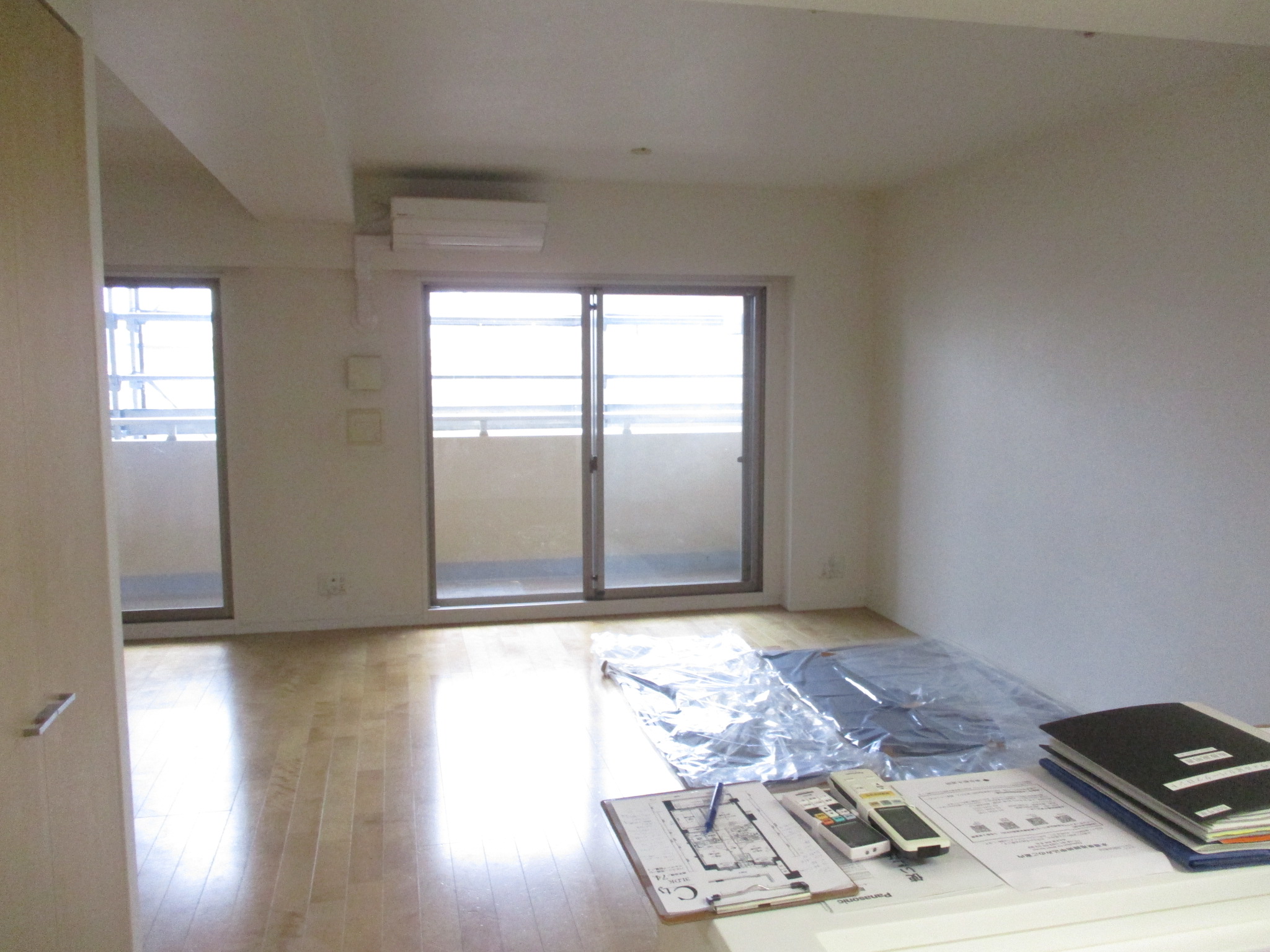 リビング 洋室 繋がっている 施工前