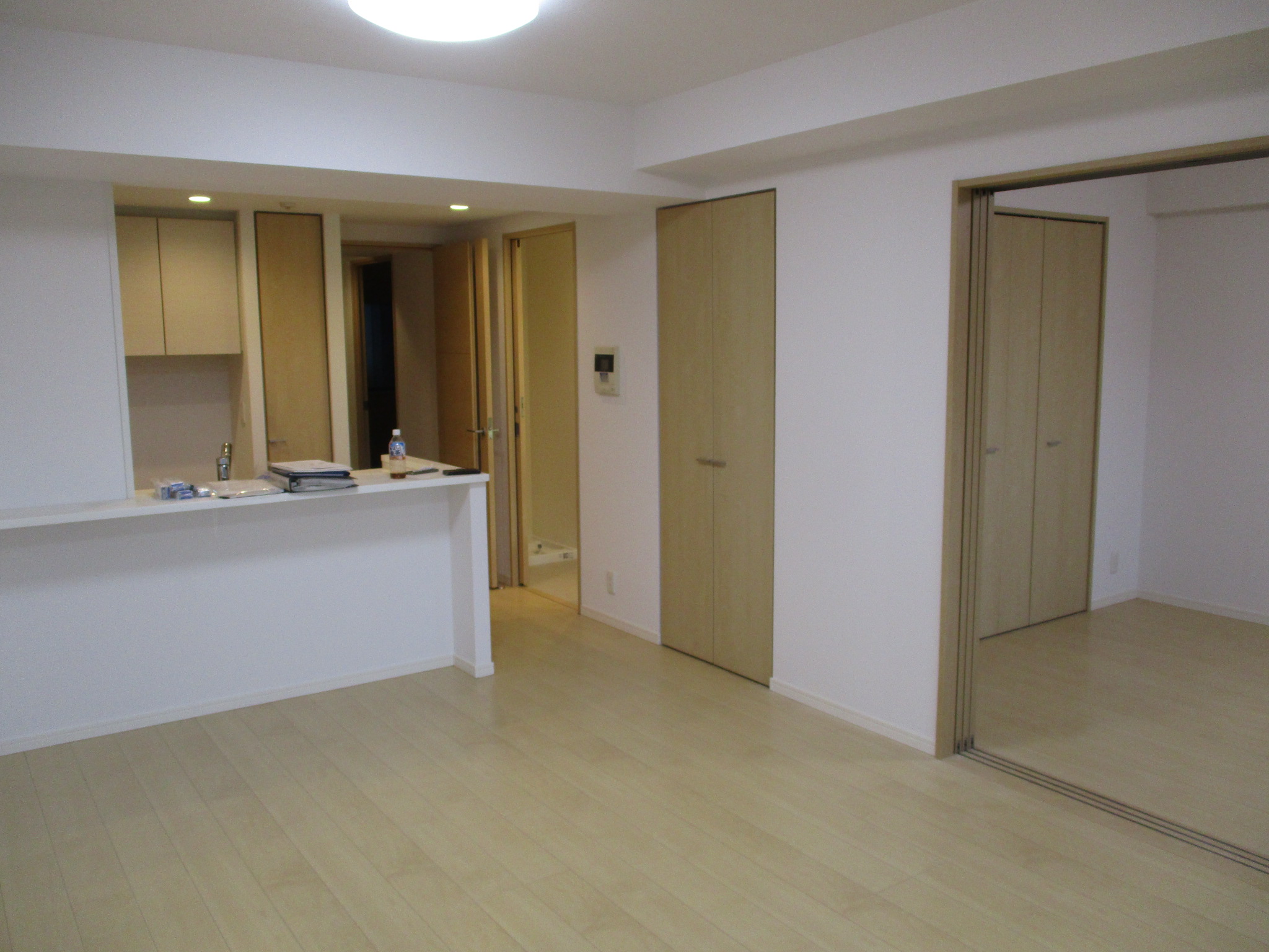 キッチン ダウンライト 埋め込み 施工後 2