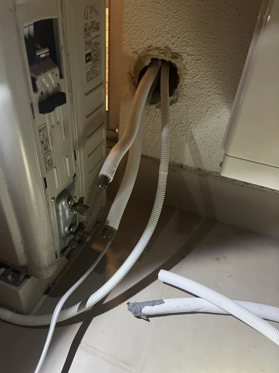 エアコン 室外機 真空引き