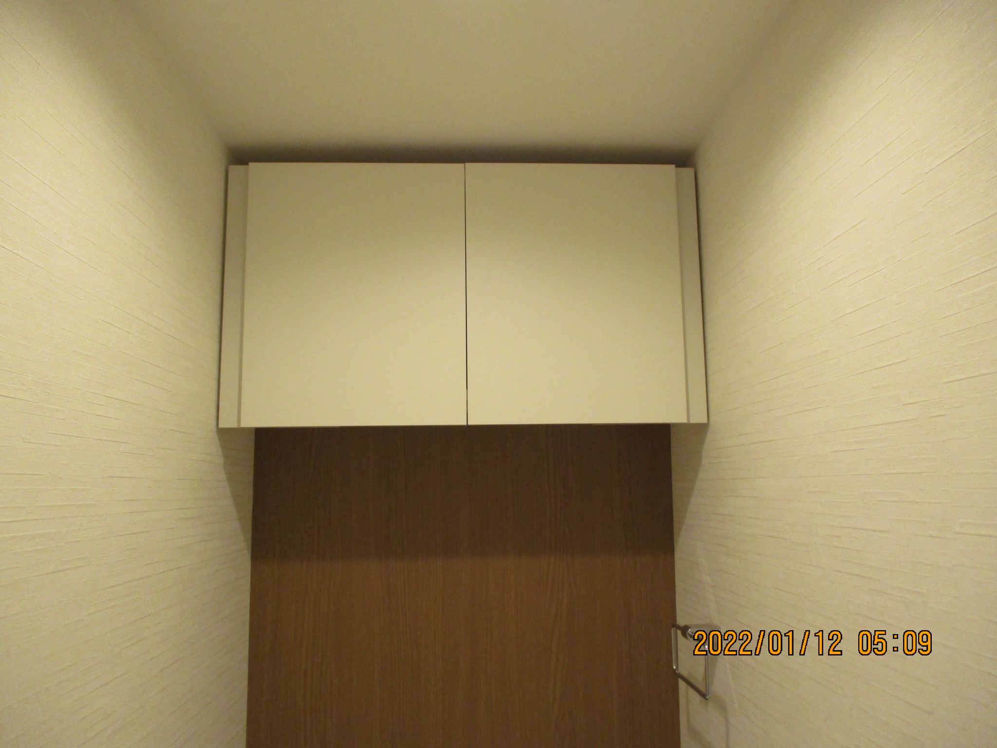 トイレ 白い床 爽やか