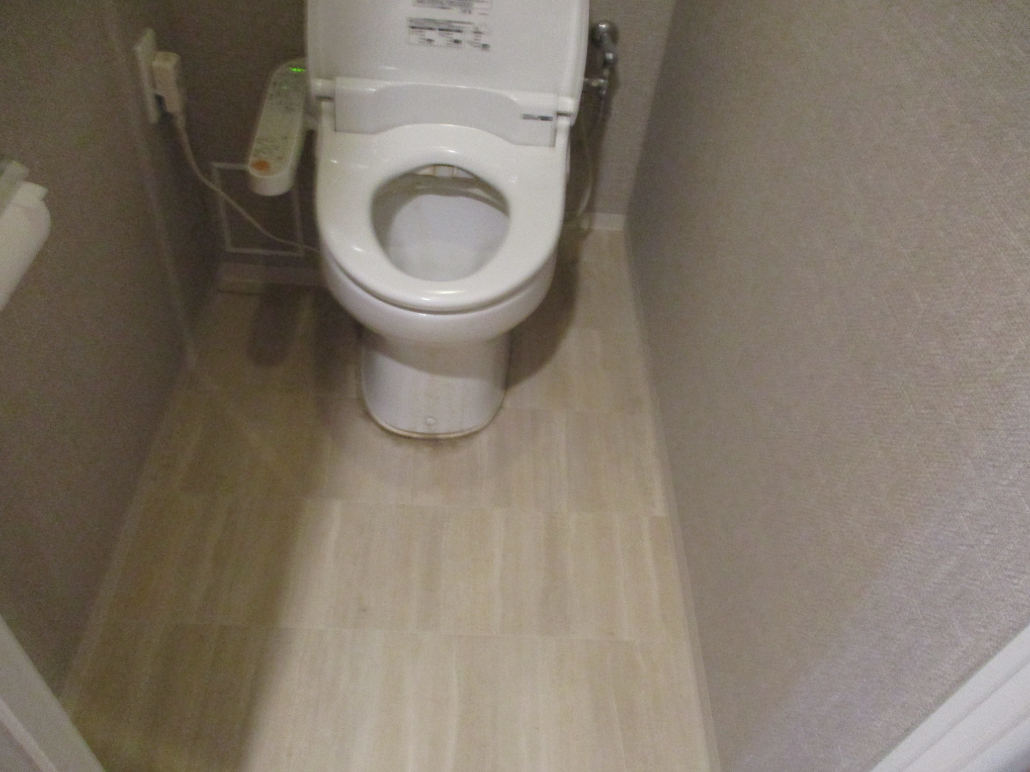 トイレ 施工前 クッションフロア