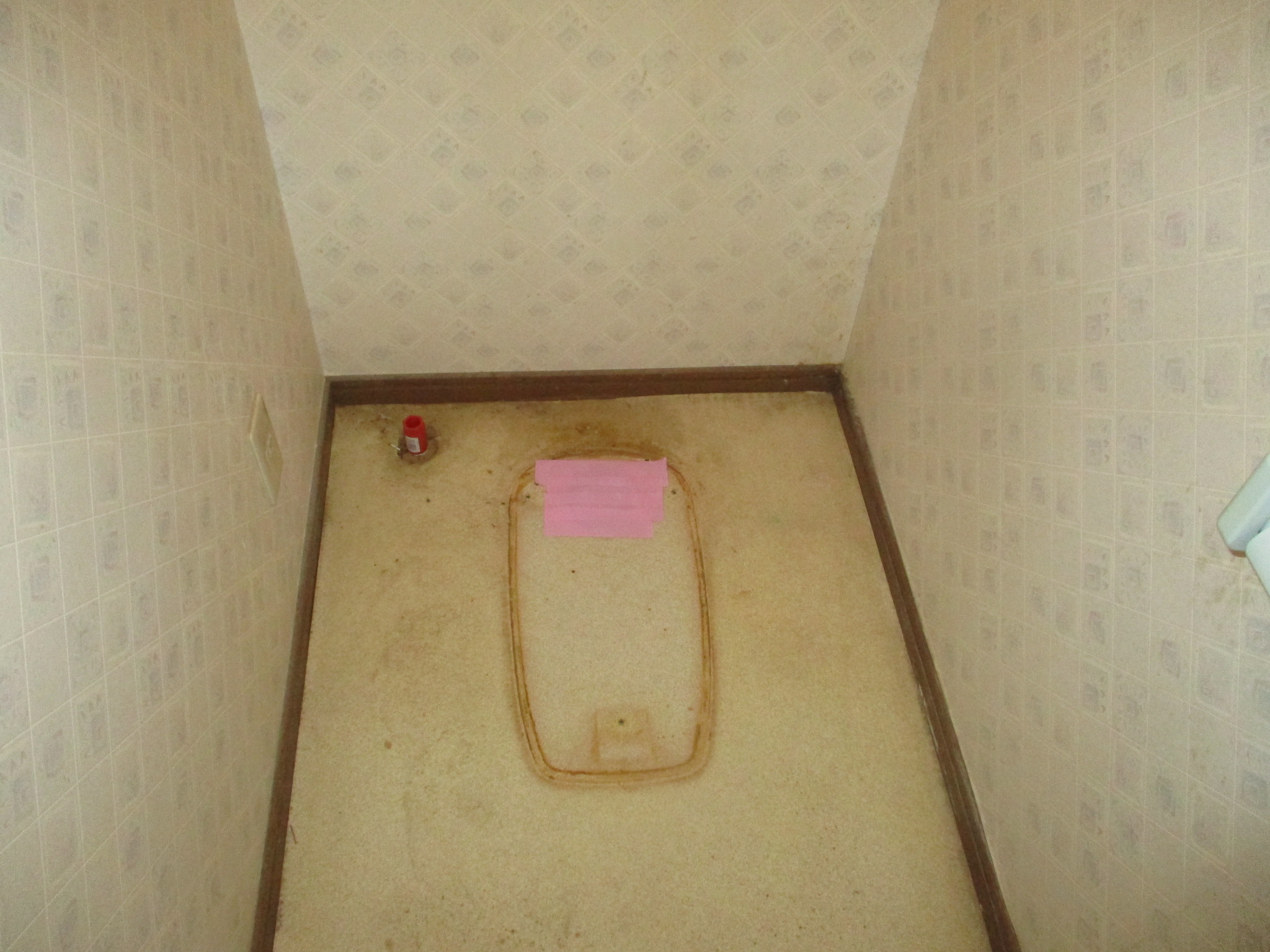 トイレ取り外し作業