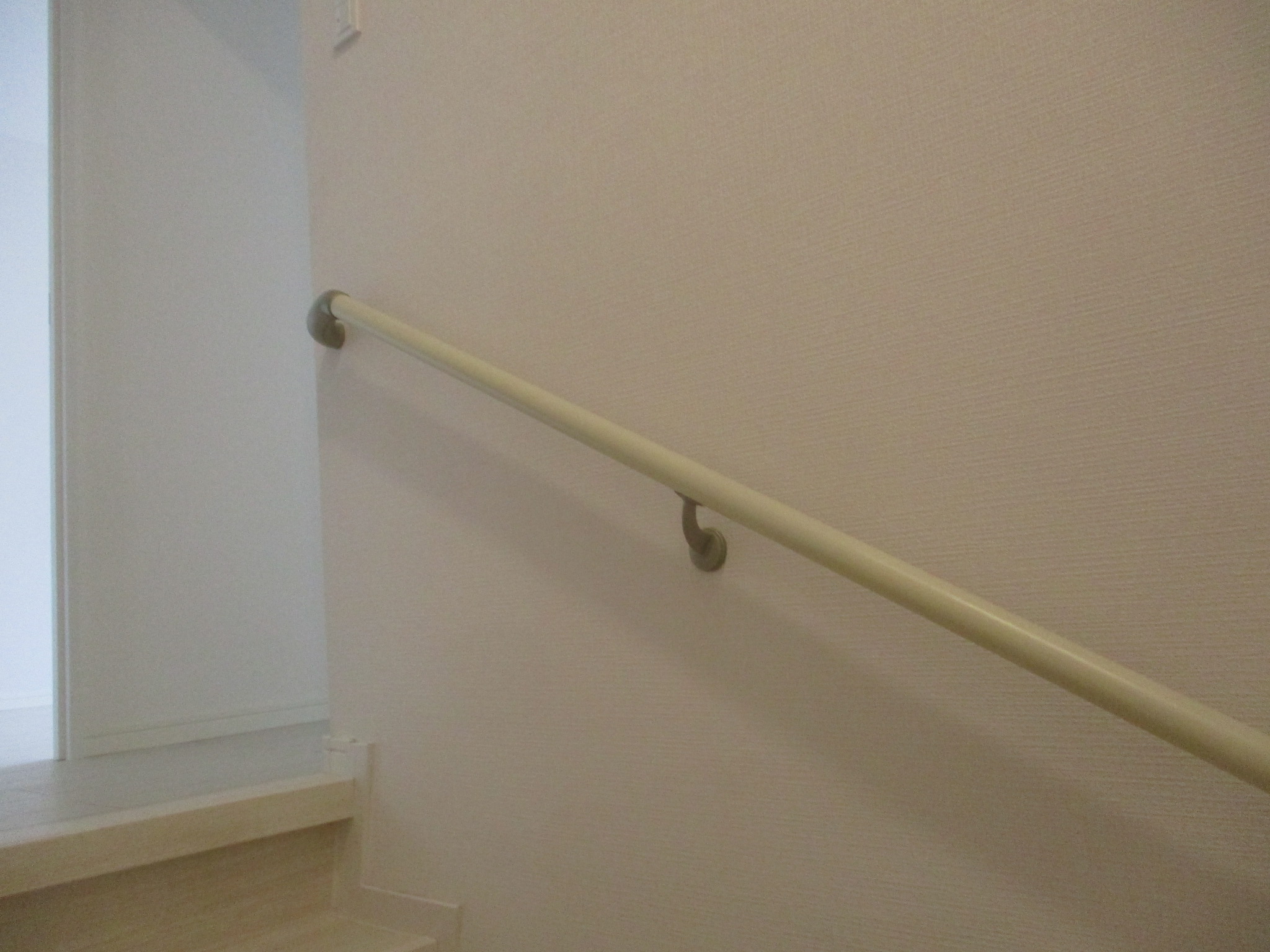 階段手すり 設置完了 1