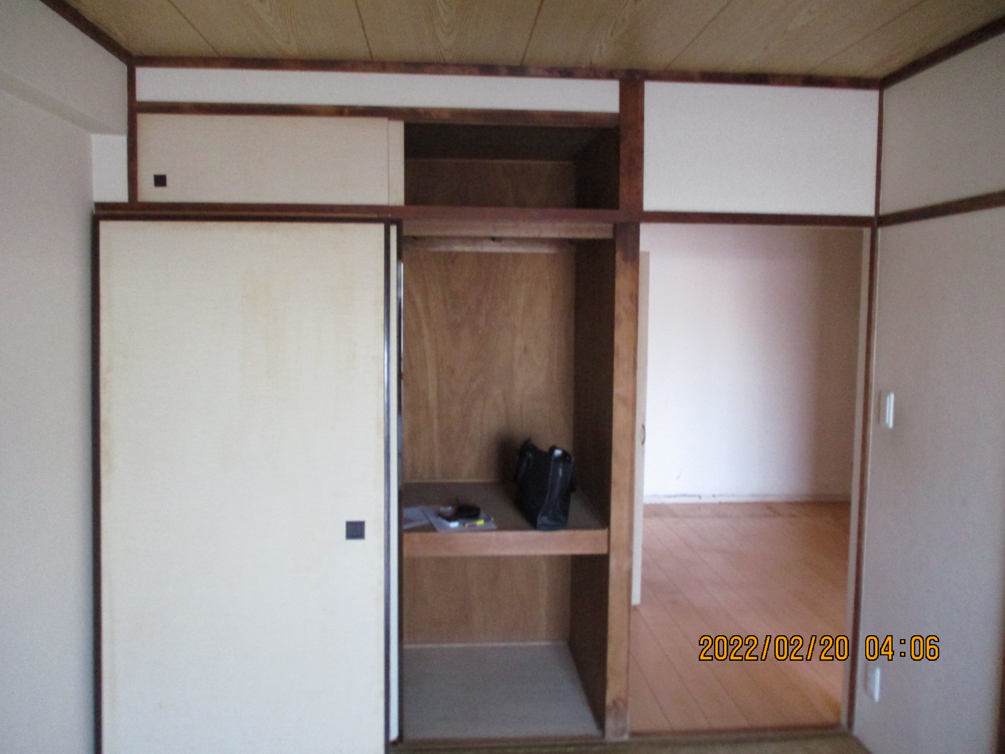 和室リフォーム 施工前 押し入れ