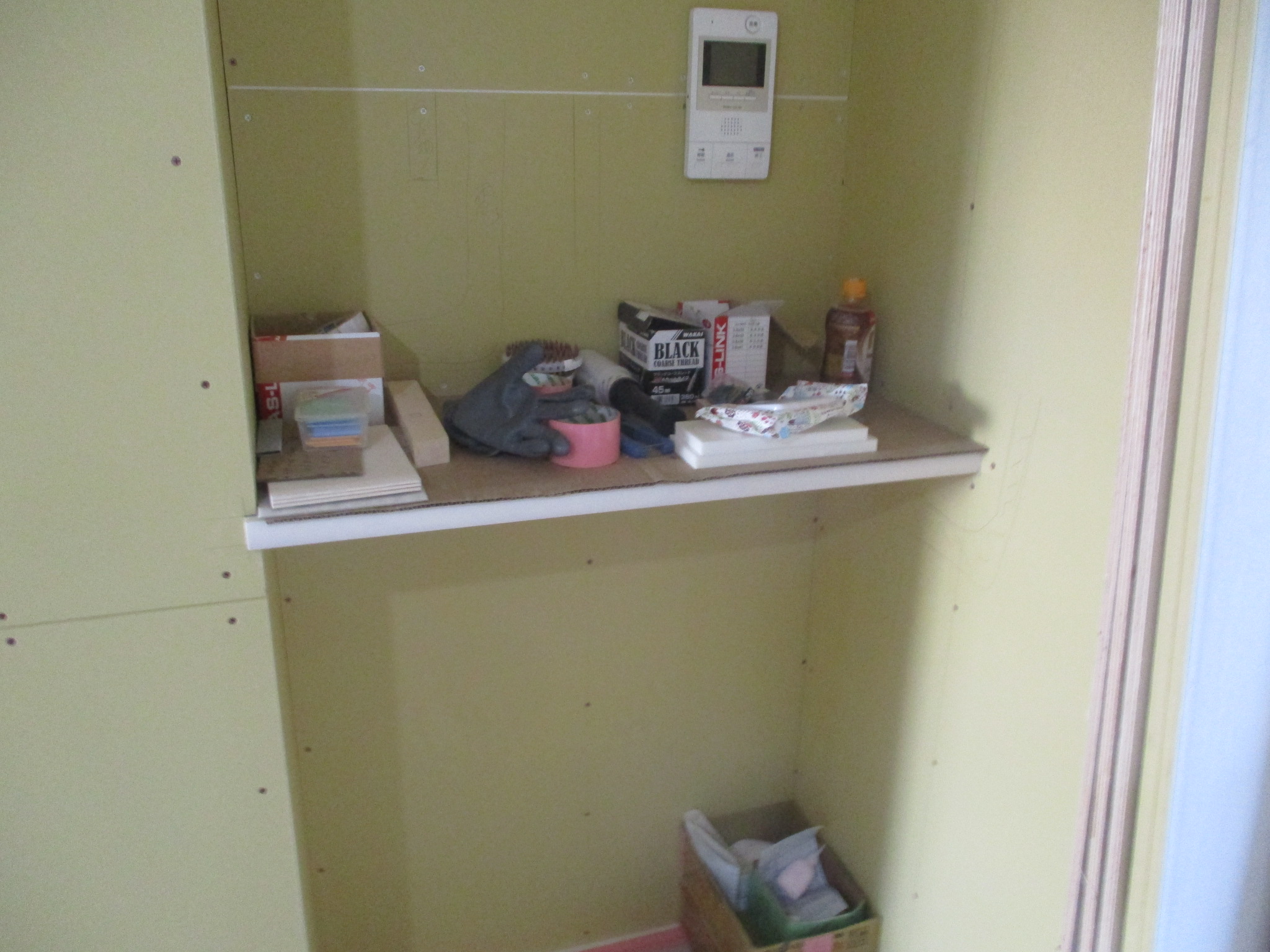 扉撤去 ニッチ化 作業中