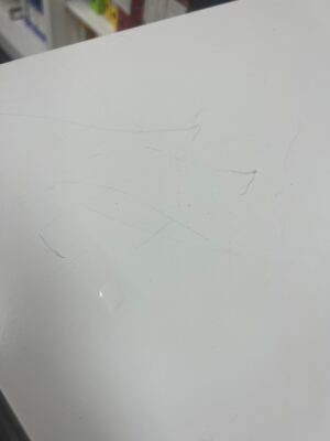 下駄箱 スチール棚 傷