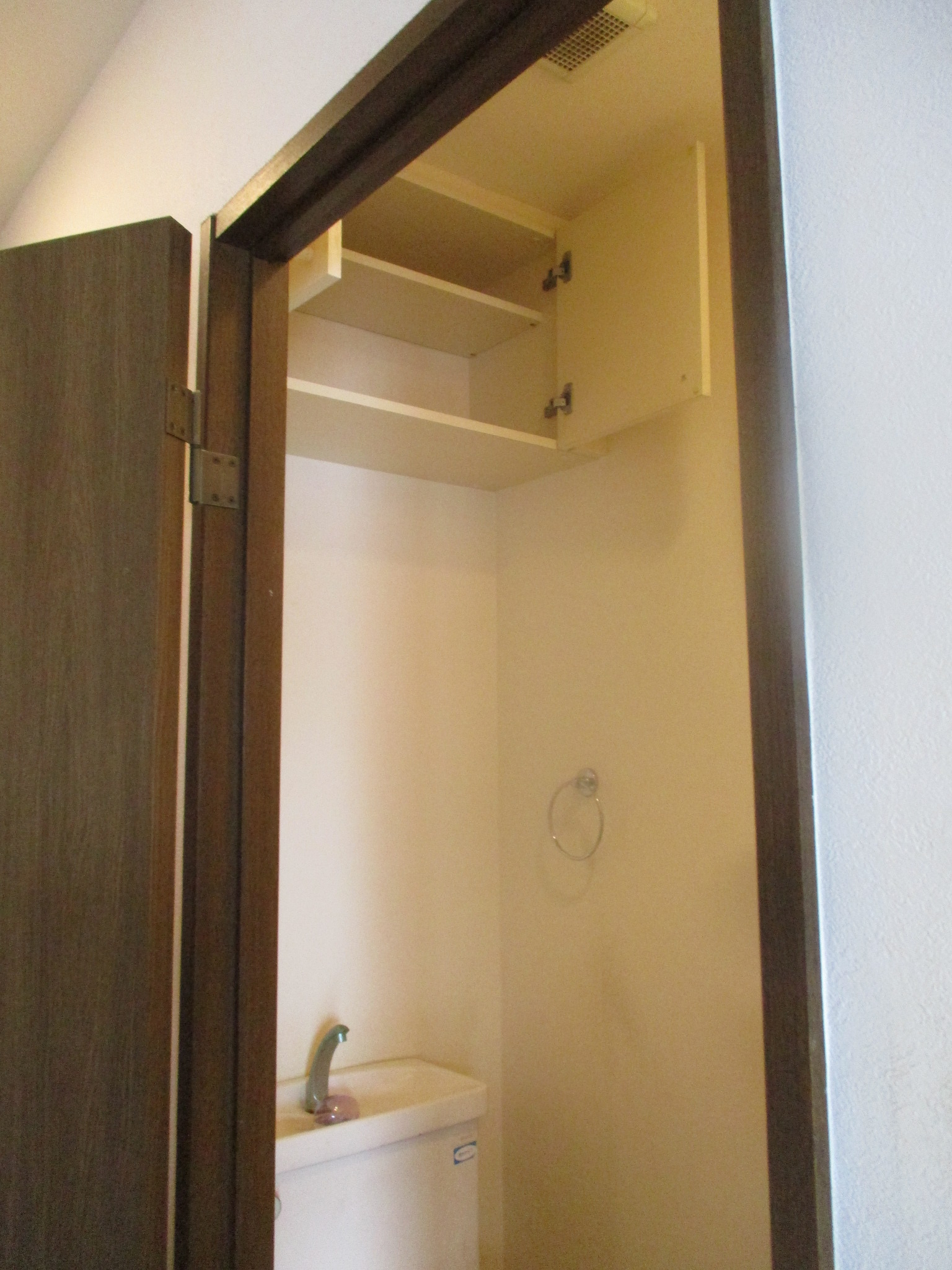 トイレ アクセントクロス 施工前