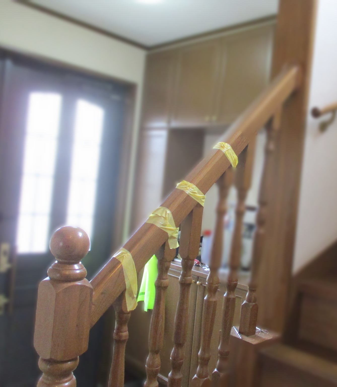 手すり ビス止め 補修