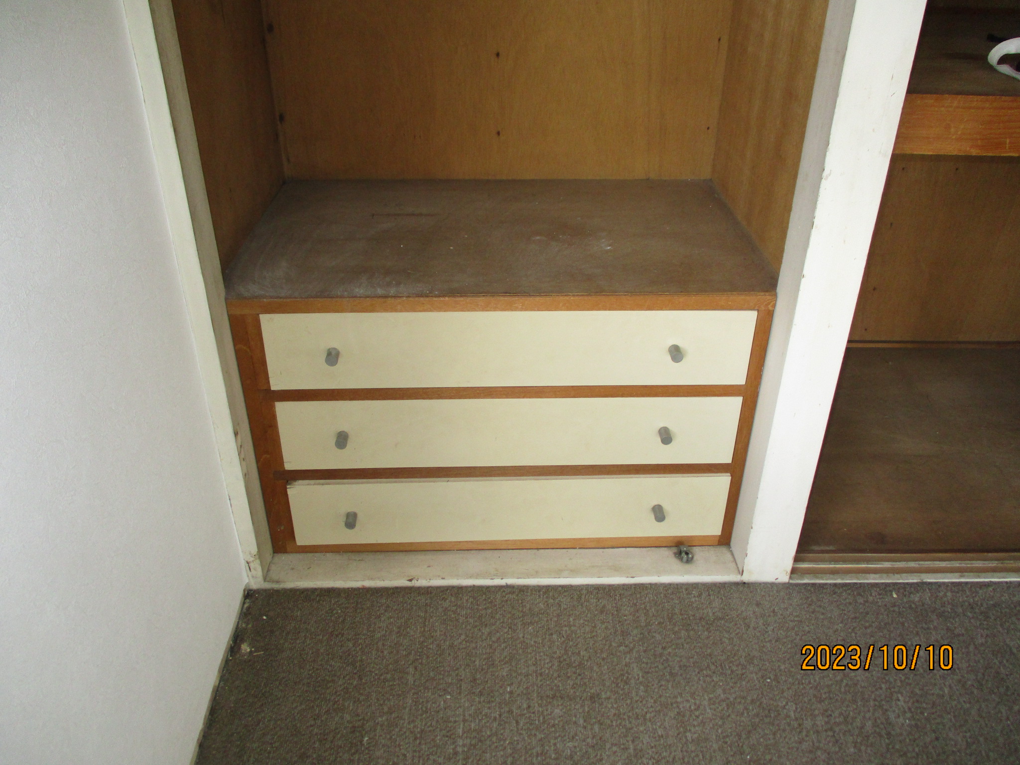 和室 押入れ 施工前