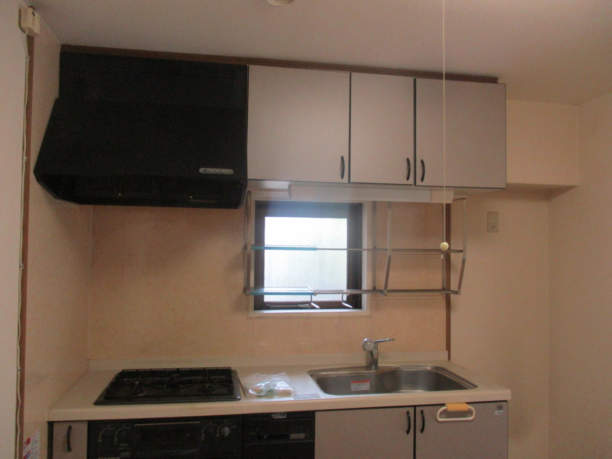 キッチンリフォーム 施工前 全景