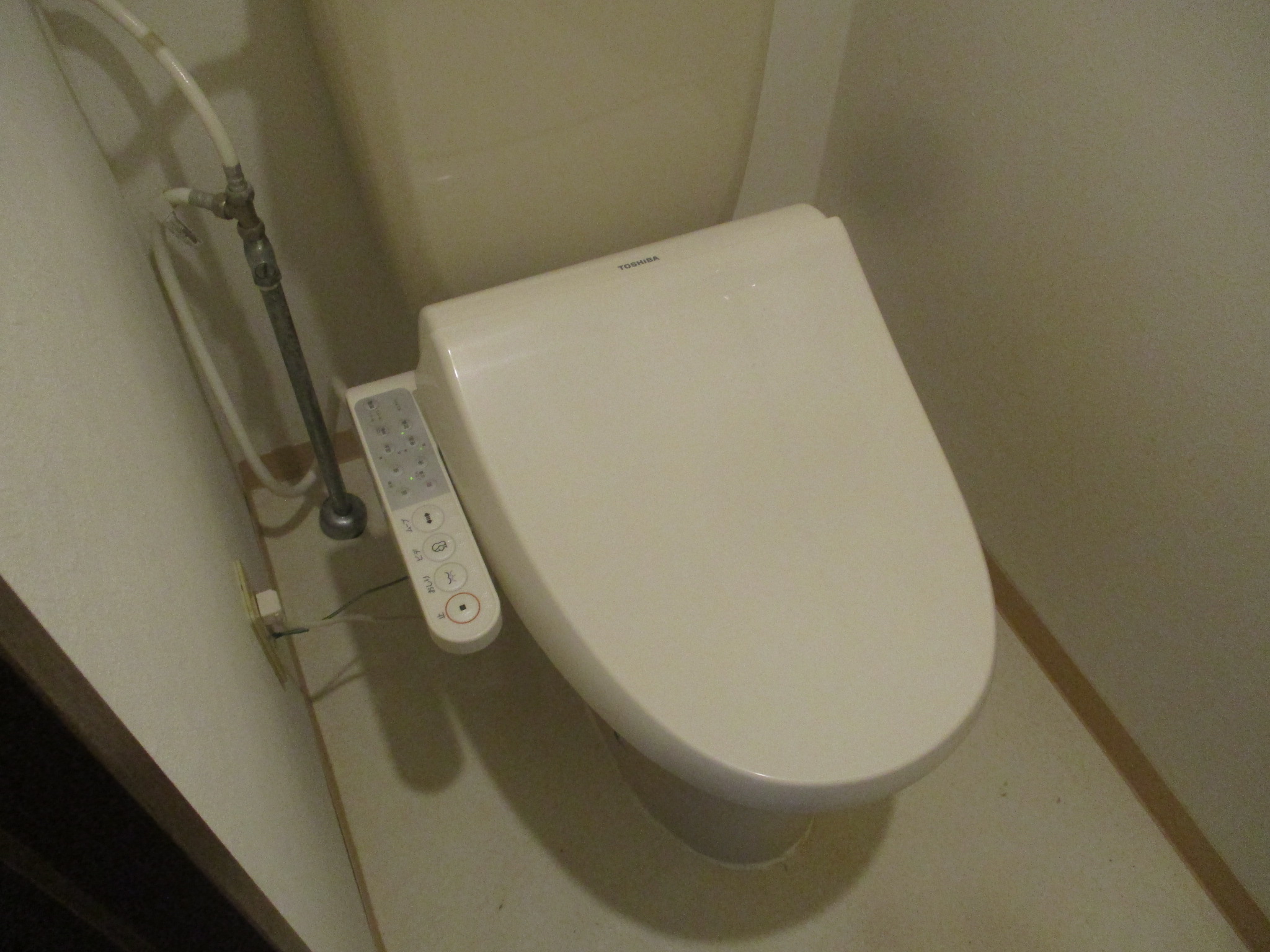 旧型トイレ 施工前