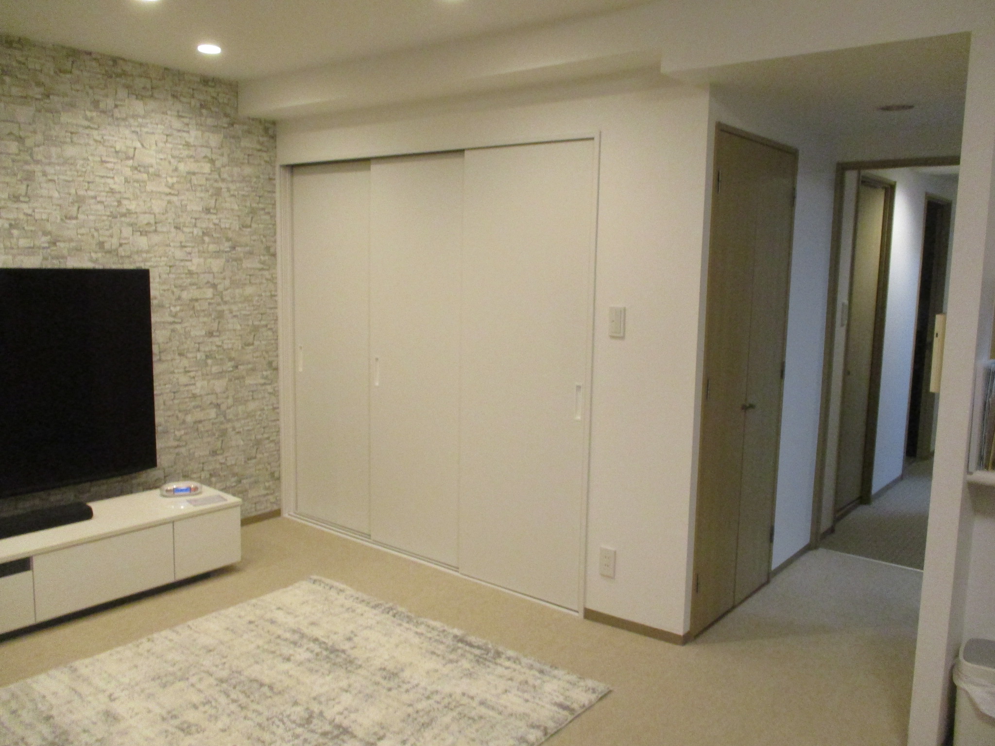 和室から洋室 施工後 全景