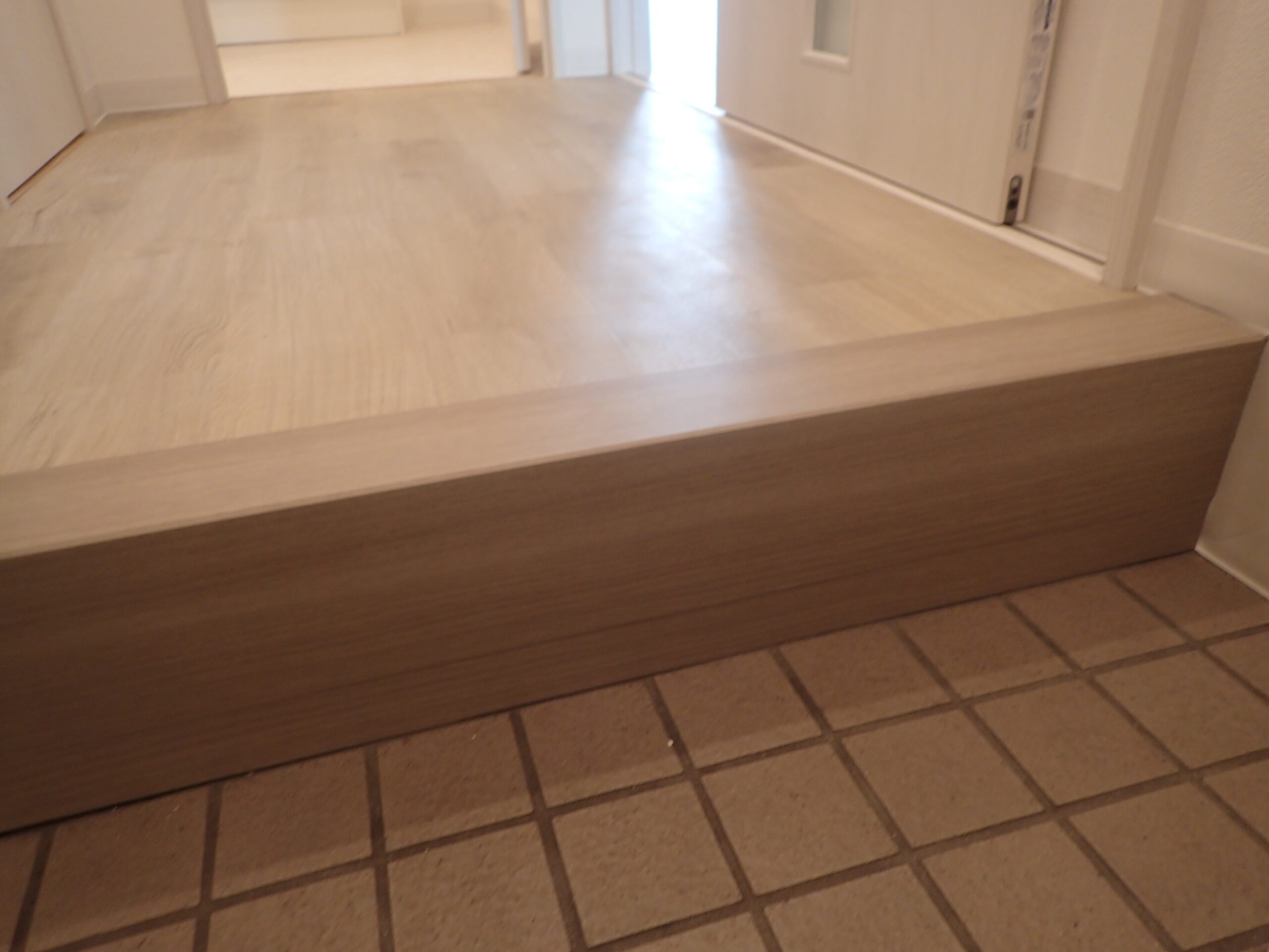 玄関框リフォーム 施工後