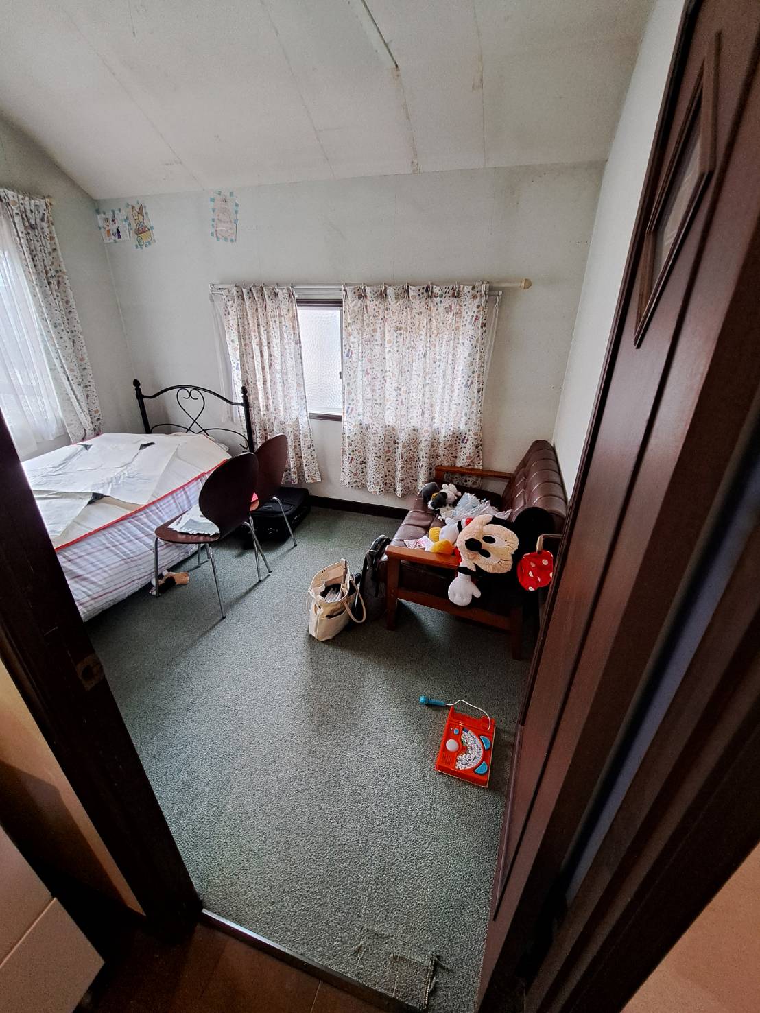 町田市床リフォーム施工前 カーペット