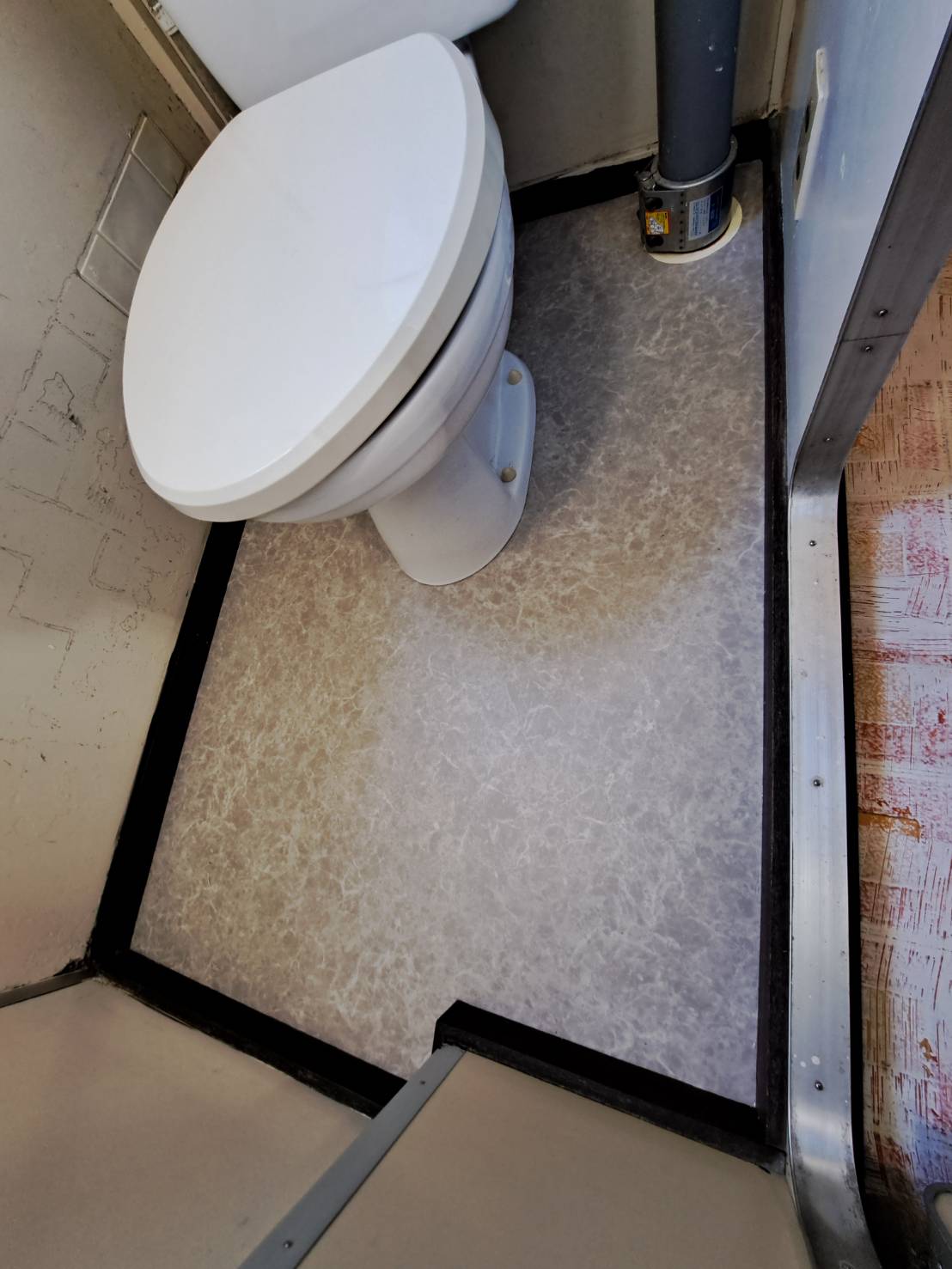 町田市クッションフロア施工後 サンゲツ HM-12028 トイレ