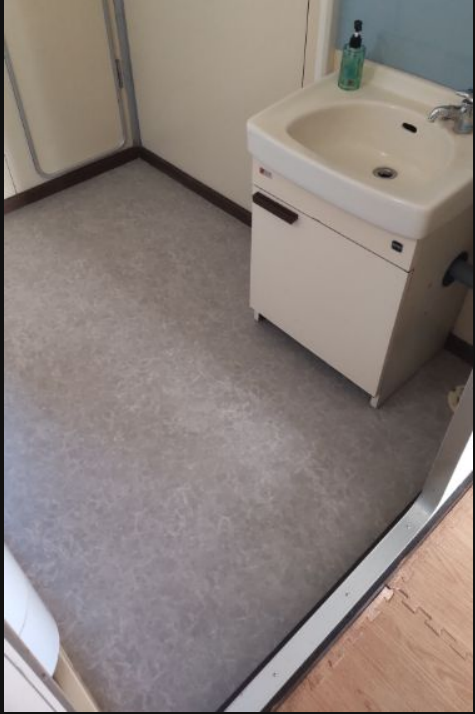 町田市クッションフロア施工後 洗面所2