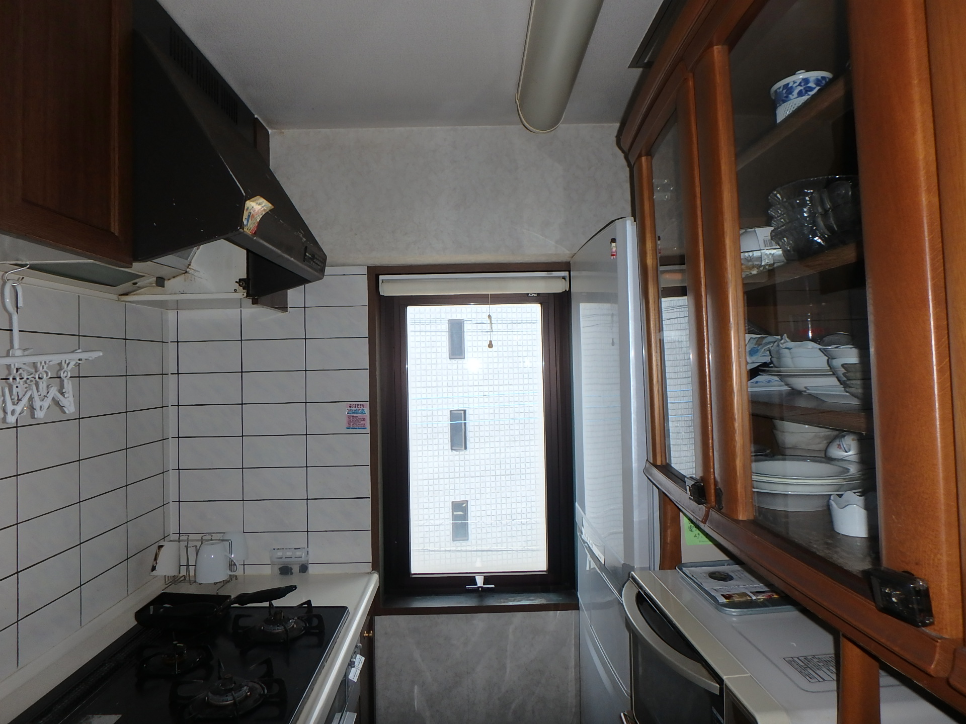 キッチンロールスクリーン交換施工前 全体