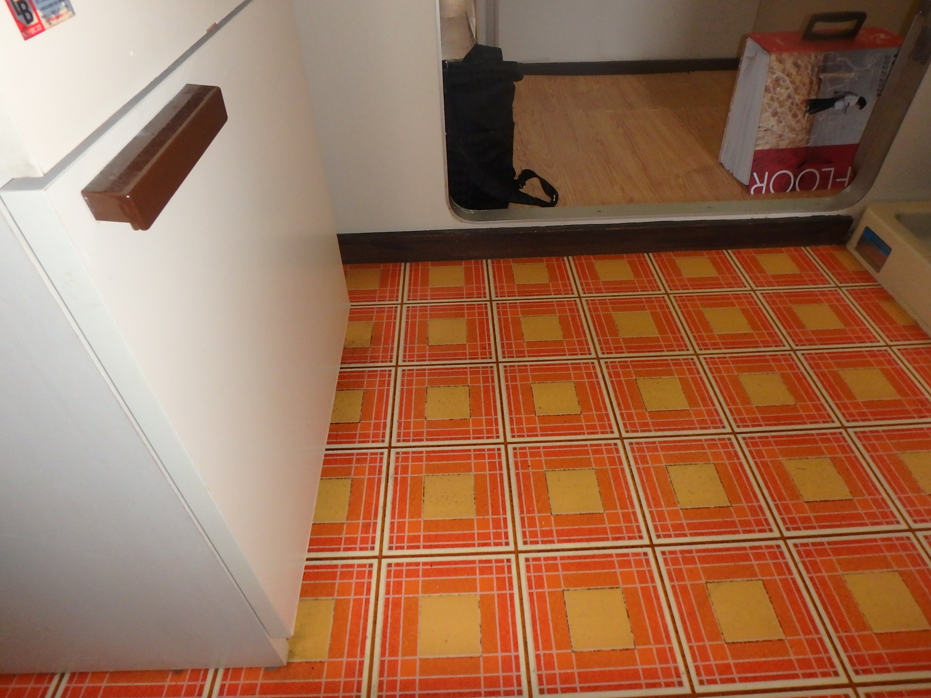 町田市クッションフロア施工前 トイレ1