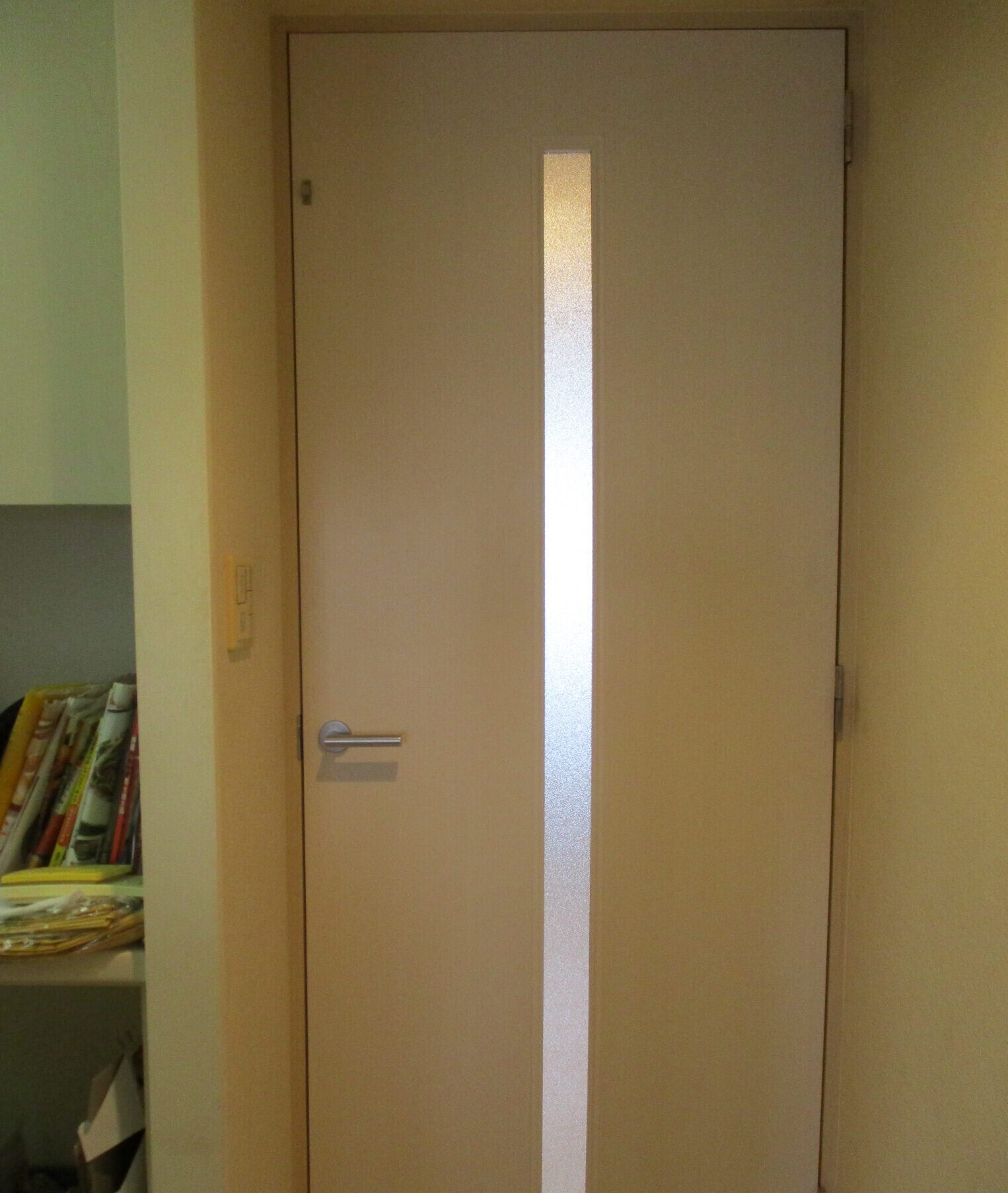 町田市リビングドア交換施工後 新しいドア