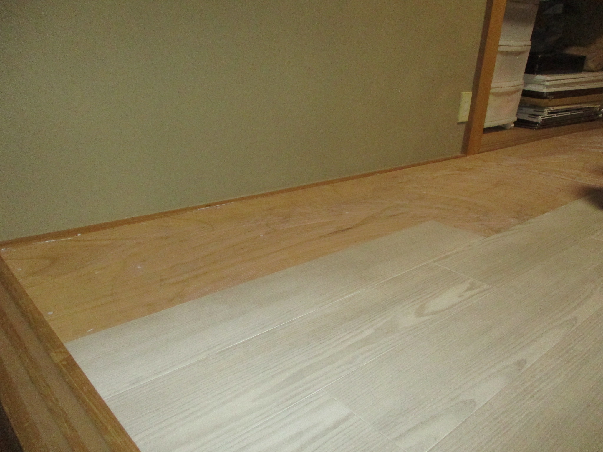 町田市和室リフォーム施工後 サンゲツ フロアタイル WD-1017