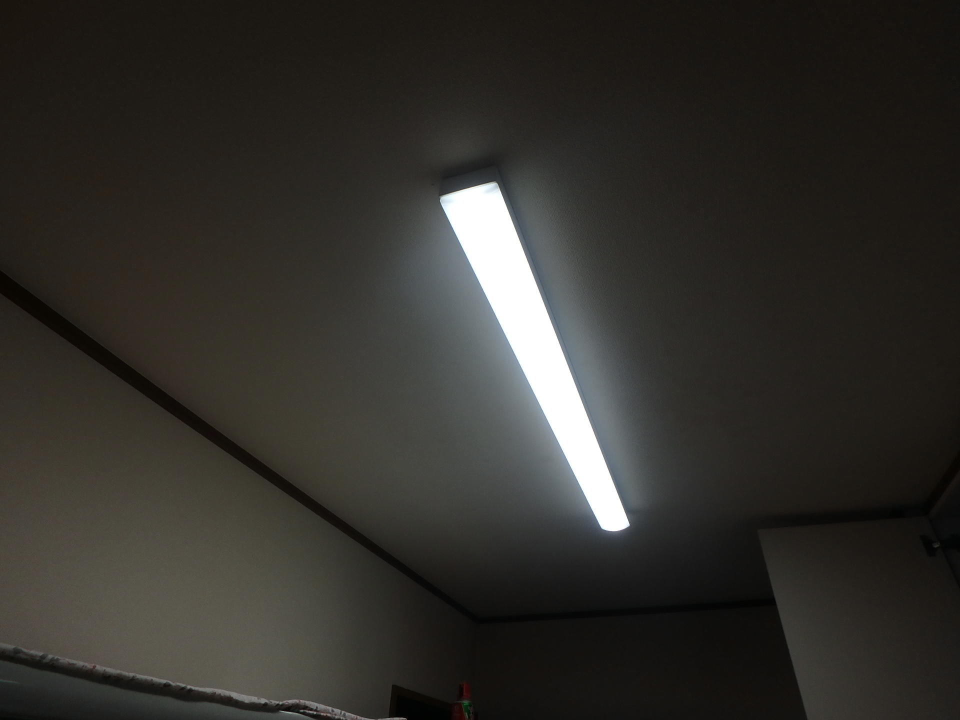 町田市LED照明交換施工後 オーデリックベースライト